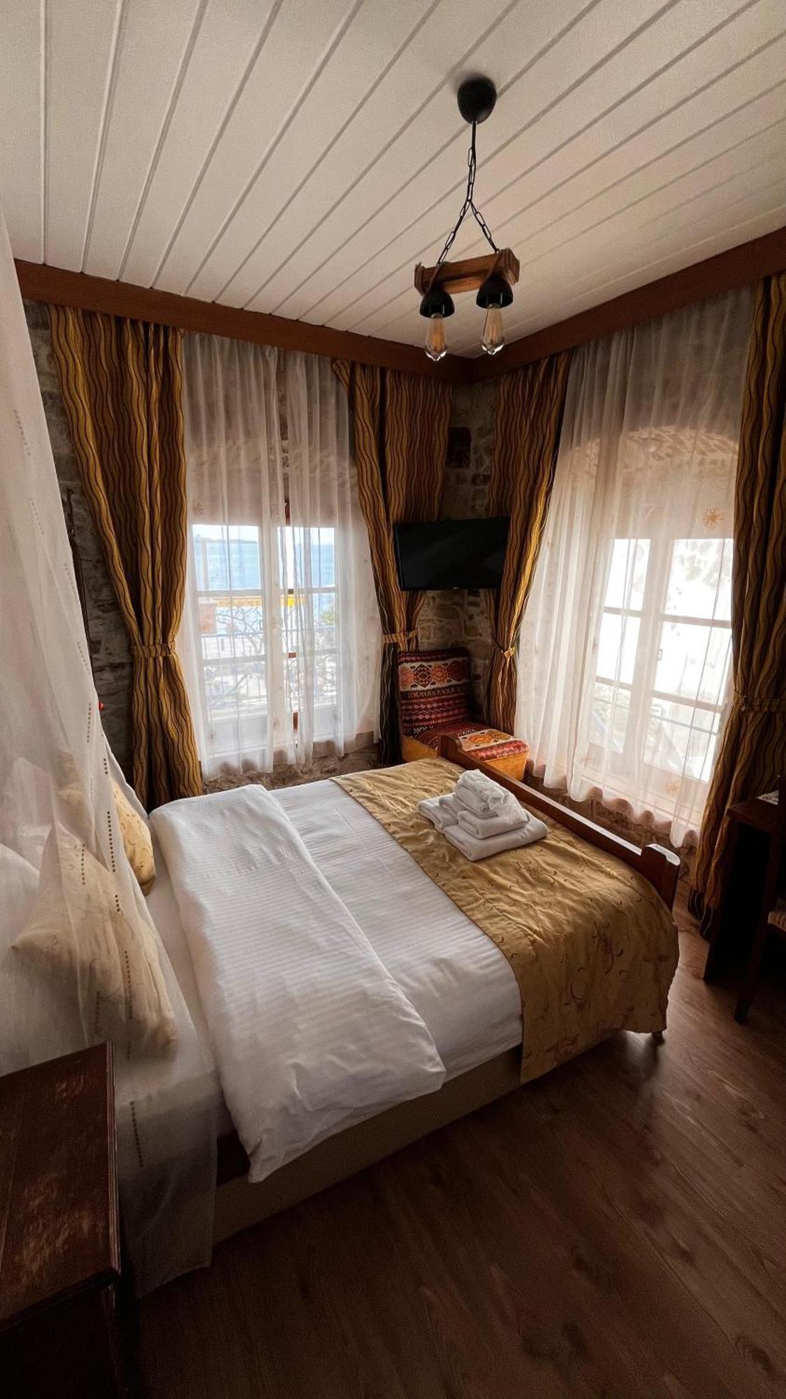 Foca Antik Otel المظهر الخارجي الصورة
