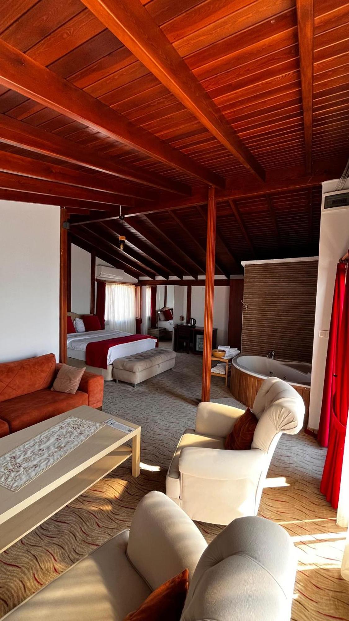 Foca Antik Otel المظهر الخارجي الصورة