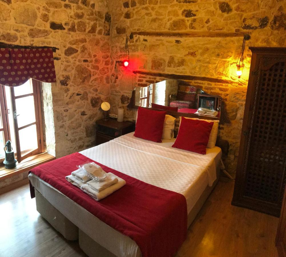 Foca Antik Otel المظهر الخارجي الصورة